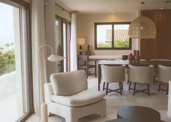 Vila Casa Montgo *